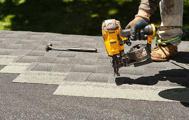 Best Roofing Contractors for Homes  in Wayland, IA